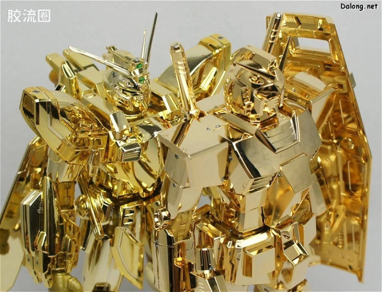 MG 1/100 RX-78-2 Gundam Ver.2.0 (Gold Plating Ver.) [Club MG Limited]