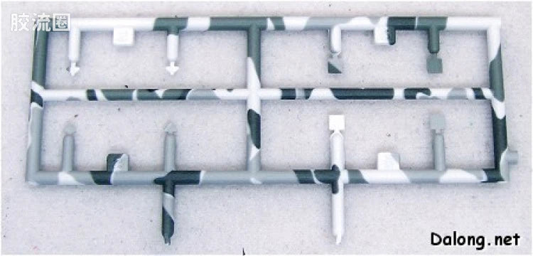 MG 1/100 RX-79[G] Gundam Ground Type Cold Climate Pattern A (Limited Edition)