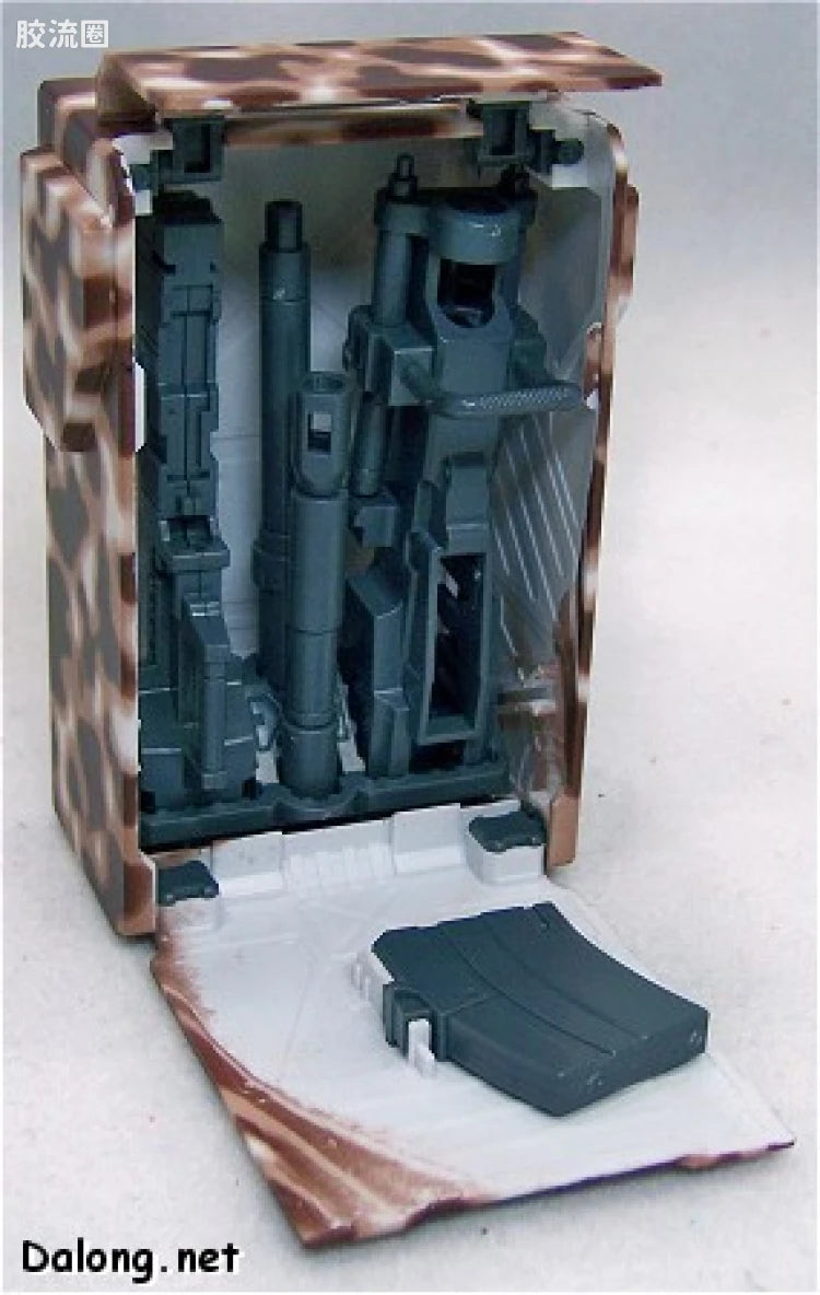 MG 1/100 RX-79[G] Gundam Ground Type Cold Climate Pattern B (Limited Edition)