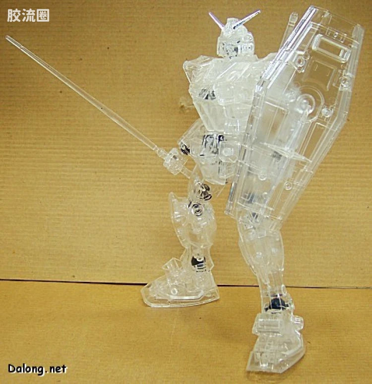 MG 1/100 RX-78-2 Gundam (All Clear Version)