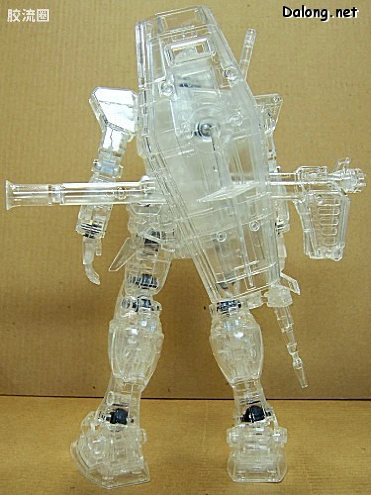 MG 1/100 RX-78-2 Gundam (All Clear Version)