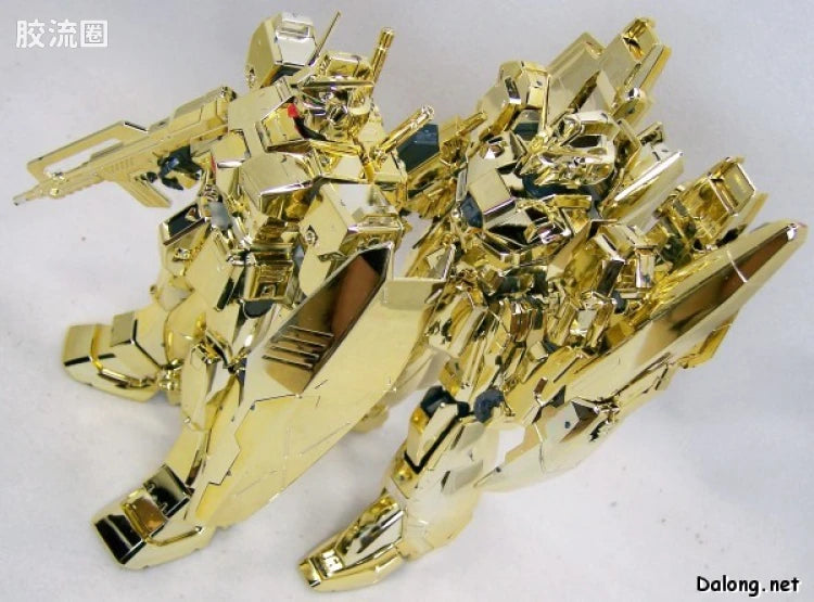 MG 1/100 Gundam NT-1 Alex (24K Gold Plated Version)