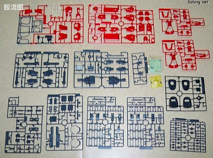 MG 1/100 Zaku II F2 (Red Clear Version)