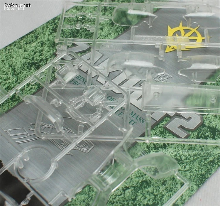 MG 1/100 Zaku II F2 (Clear Version)