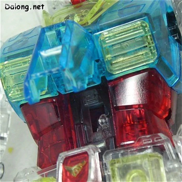 MG 1/100 RX-78-2 Gundam Crystal Version