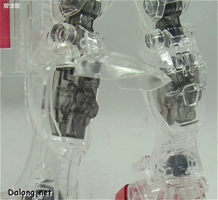 MG 1/100 RX-78-2 Gundam Crystal Version