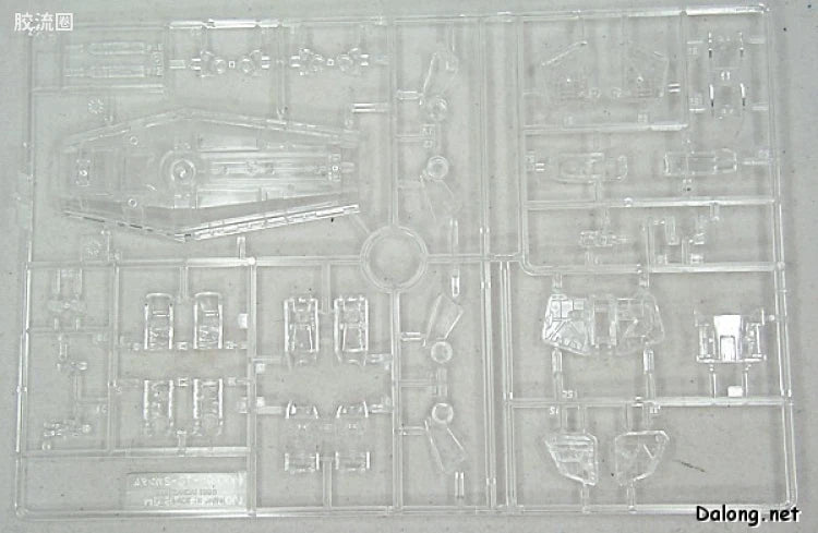MG 1/100 RX-78-2 Gundam Crystal Version