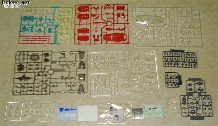 MG 1/100 RX-78-2 Gundam Crystal Version