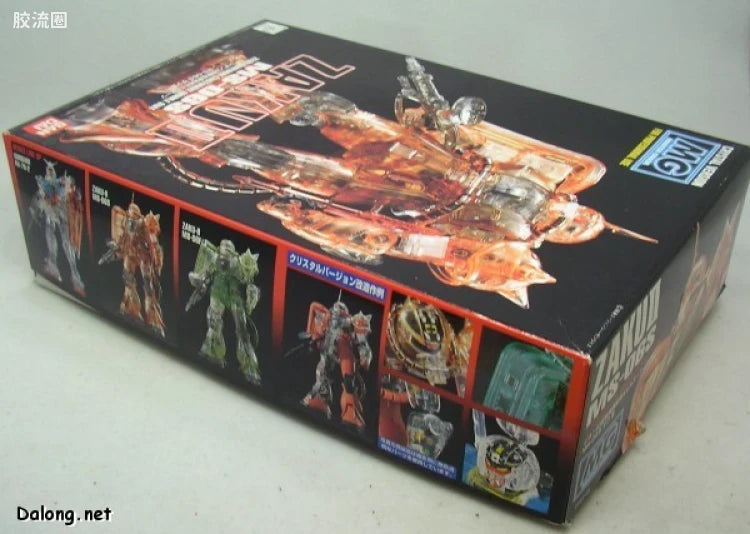 MG 1/100 MS-06S Zaku II (Char Aznable Custom) Crystal Version