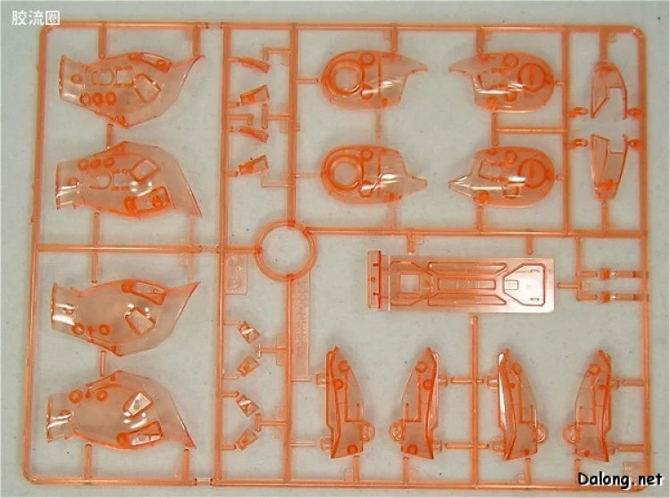 MG 1/100 MS-06S Zaku II (Char Aznable Custom) Crystal Version