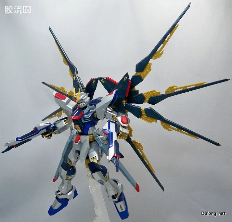 MG 1/100 Strike Freedom Gundam (Extra Finish Ver.)