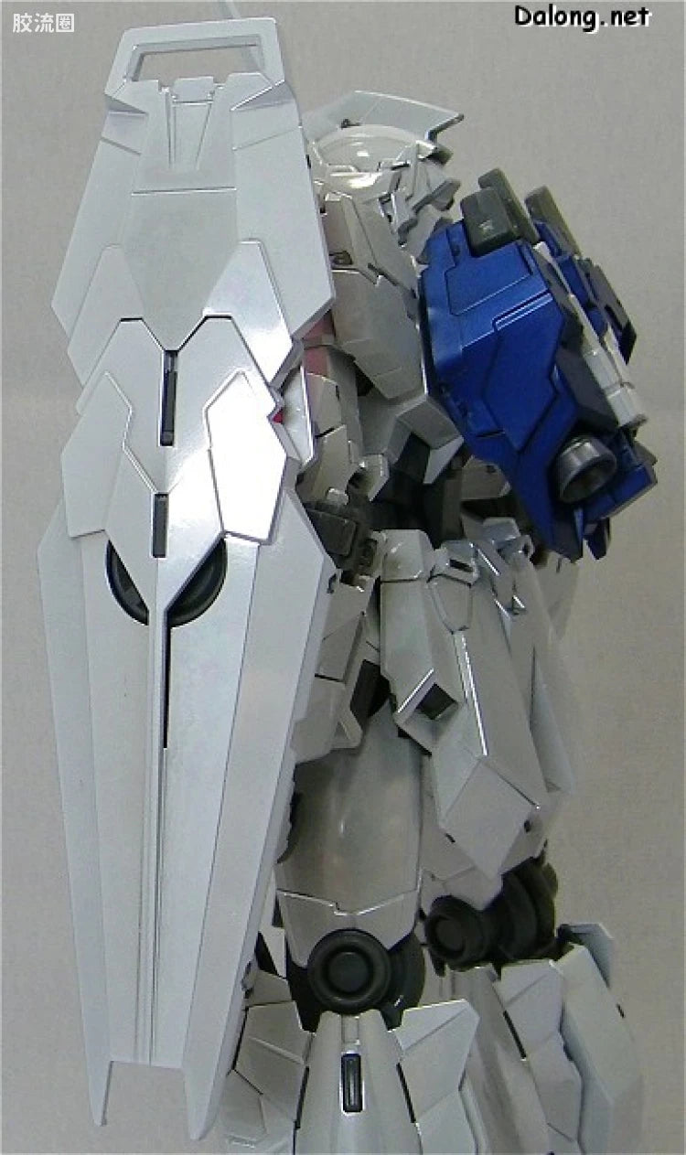 MG 1/100 Unicorn Gundam Ver.Ka (Titanium Finish)