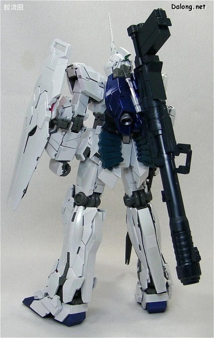 MG 1/100 Unicorn Gundam Ver.Ka (Titanium Finish)
