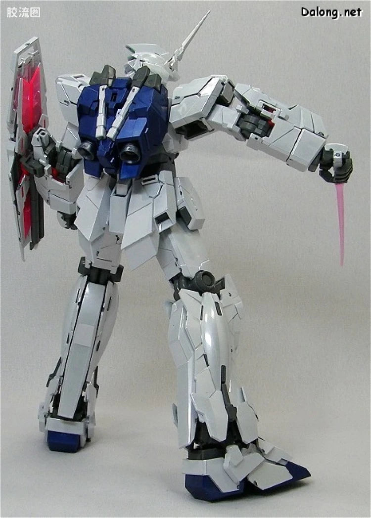 MG 1/100 Unicorn Gundam Ver.Ka (Titanium Finish)