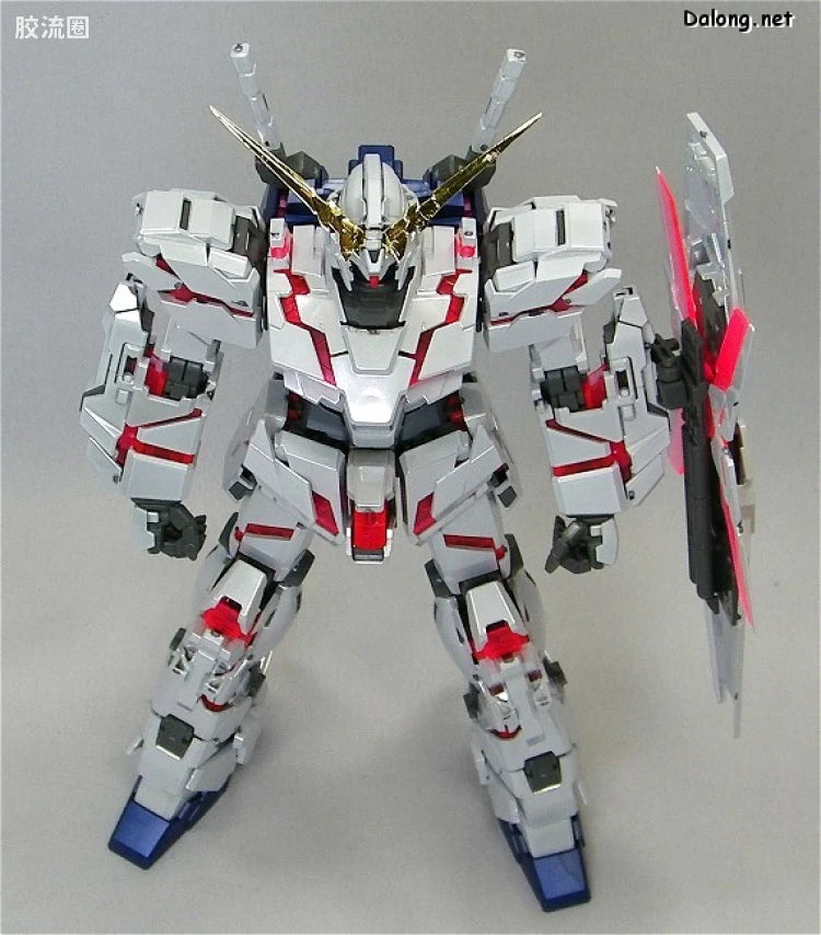 MG 1/100 Unicorn Gundam Ver.Ka (Titanium Finish)