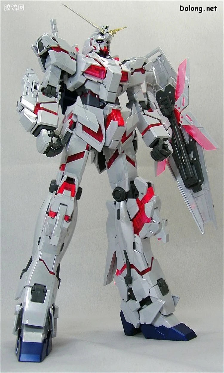 MG 1/100 Unicorn Gundam Ver.Ka (Titanium Finish)