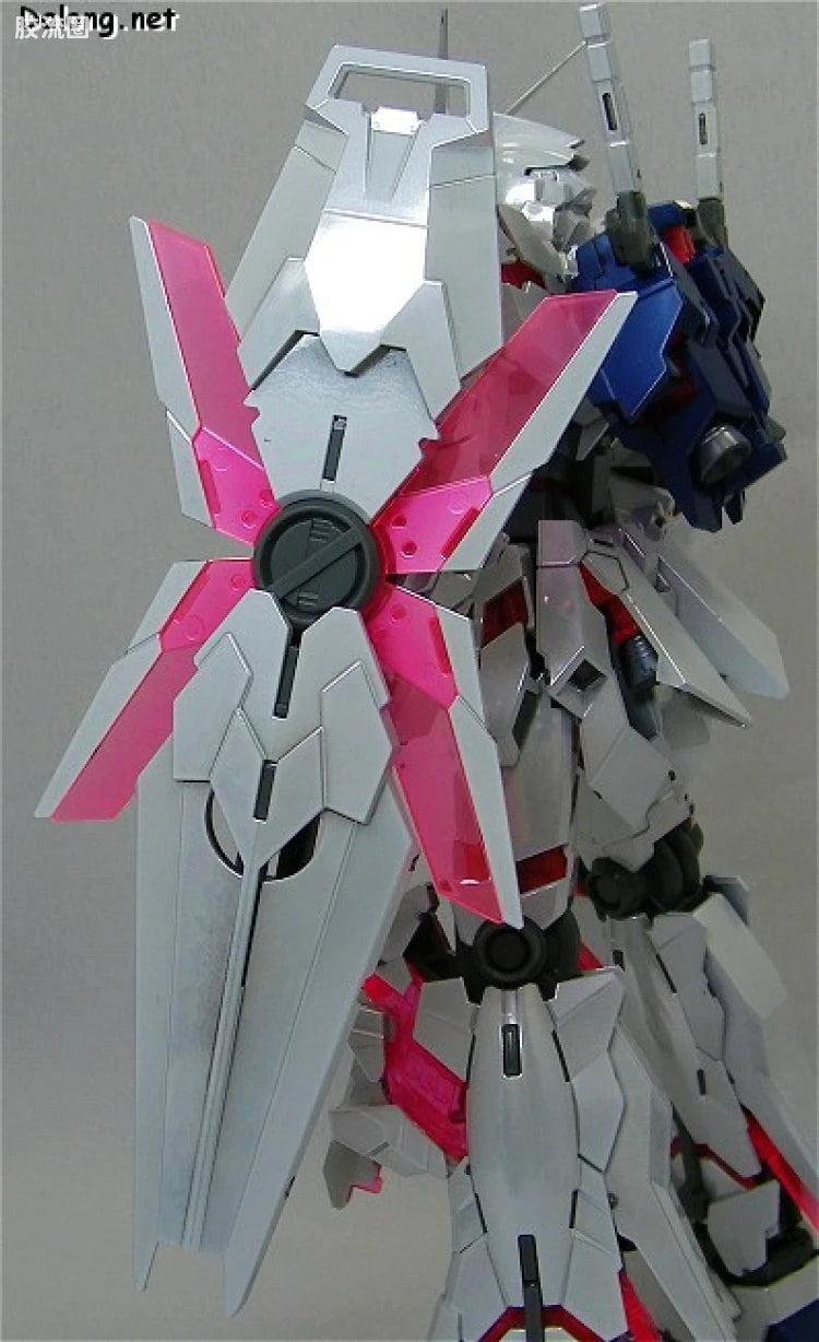 MG 1/100 Unicorn Gundam Ver.Ka (Titanium Finish)