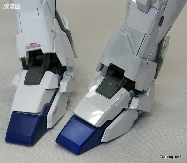 MG 1/100 Unicorn Gundam Ver.Ka (Titanium Finish)