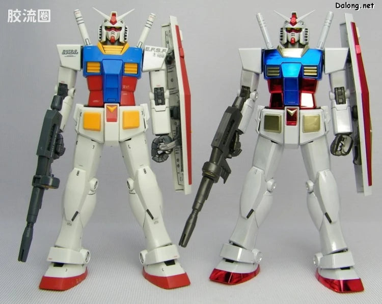 MG 1/100 RX-78-2 Gundam Ver. 2.0 (Titanium Finish)