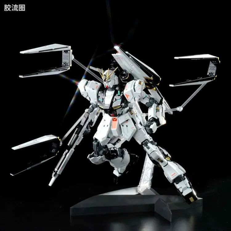 MG 1/100 Nu Gundam Ver. Ka Titanium Finish Ver.