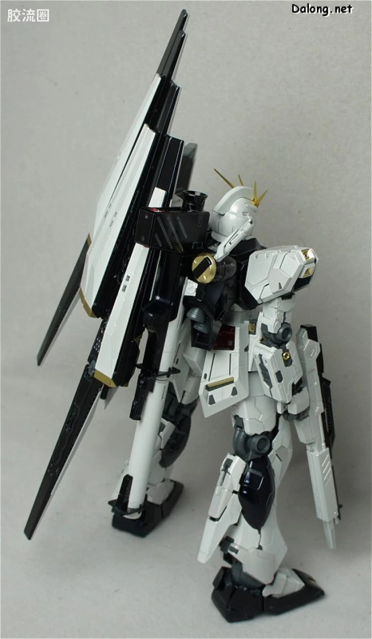 MG 1/100 Nu Gundam Ver. Ka Titanium Finish Ver.