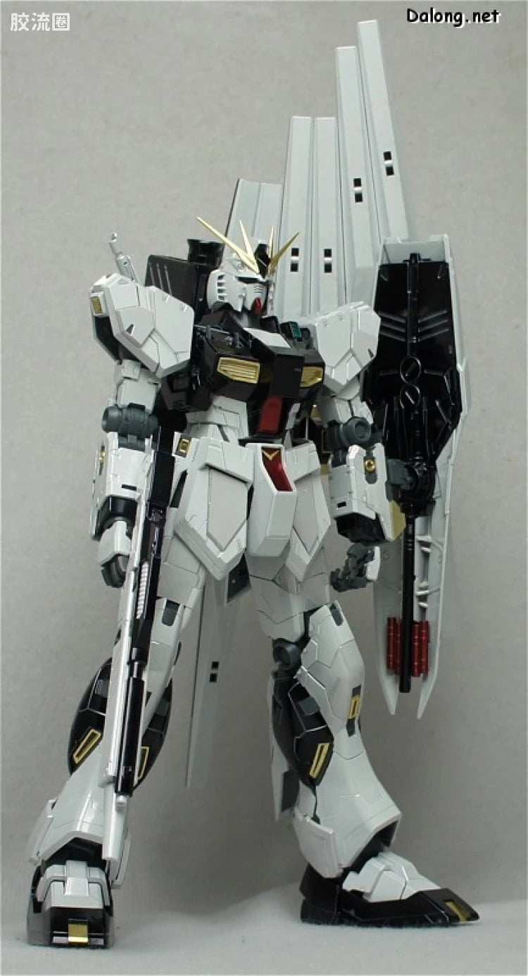 MG 1/100 Nu Gundam Ver. Ka Titanium Finish Ver.