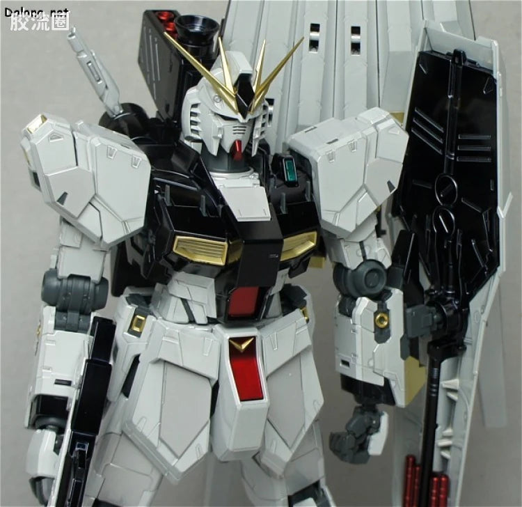 MG 1/100 Nu Gundam Ver. Ka Titanium Finish Ver.