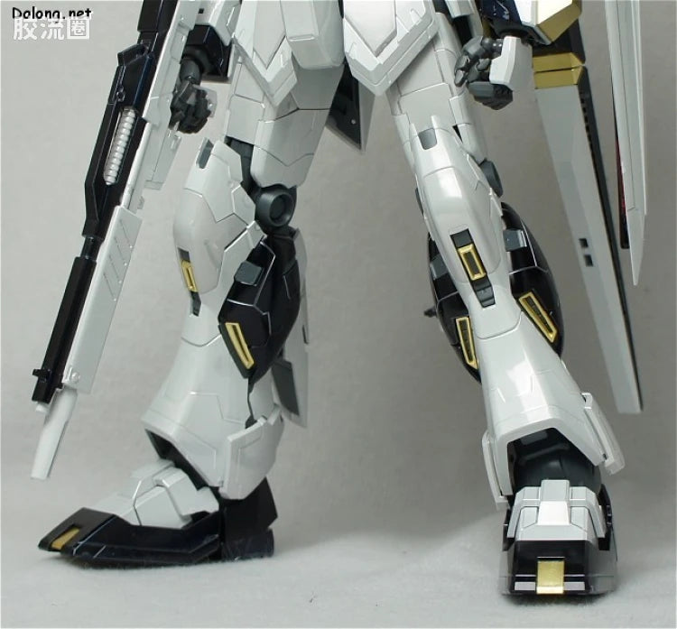 MG 1/100 Nu Gundam Ver. Ka Titanium Finish Ver.