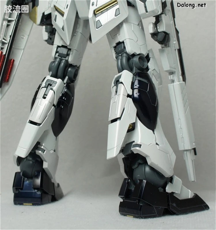 MG 1/100 Nu Gundam Ver. Ka Titanium Finish Ver.