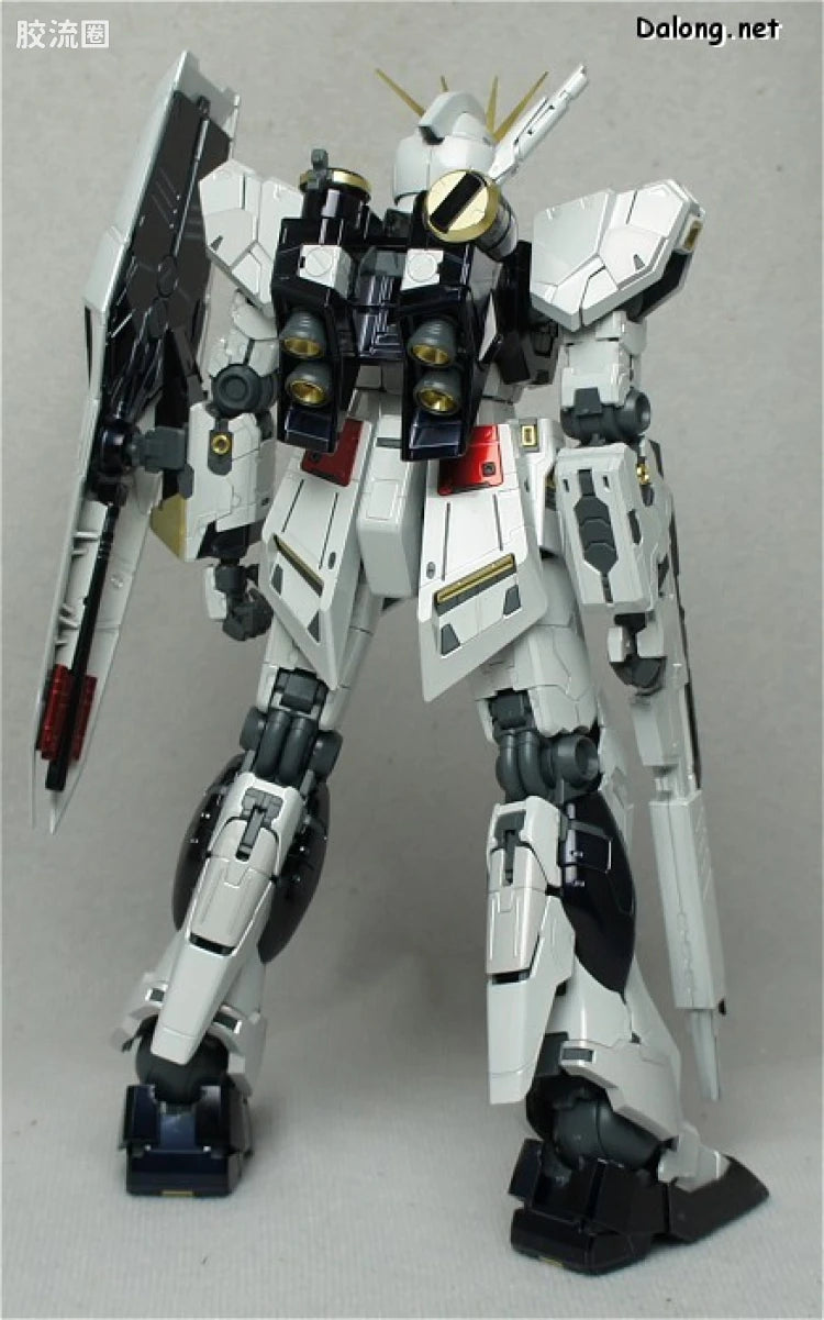 MG 1/100 Nu Gundam Ver. Ka Titanium Finish Ver.