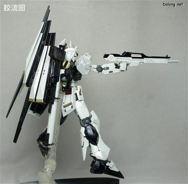 MG 1/100 Nu Gundam Ver. Ka Titanium Finish Ver.