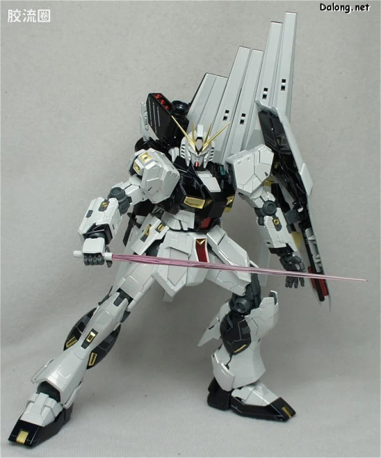 MG 1/100 Nu Gundam Ver. Ka Titanium Finish Ver.