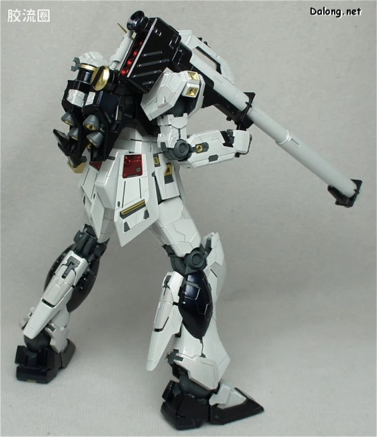 MG 1/100 Nu Gundam Ver. Ka Titanium Finish Ver.
