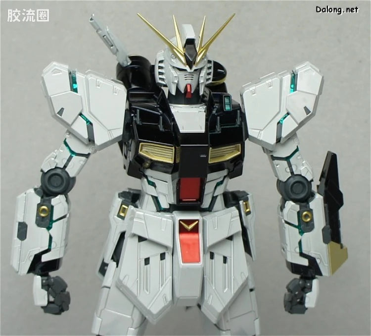 MG 1/100 Nu Gundam Ver. Ka Titanium Finish Ver.