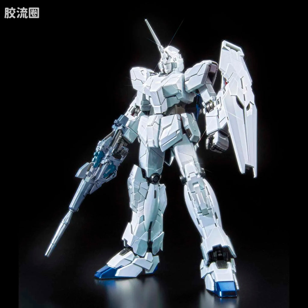 MG 1/100 Unicorn Gundam (Red / Green Twin Frame Edition) Titanium Finish
