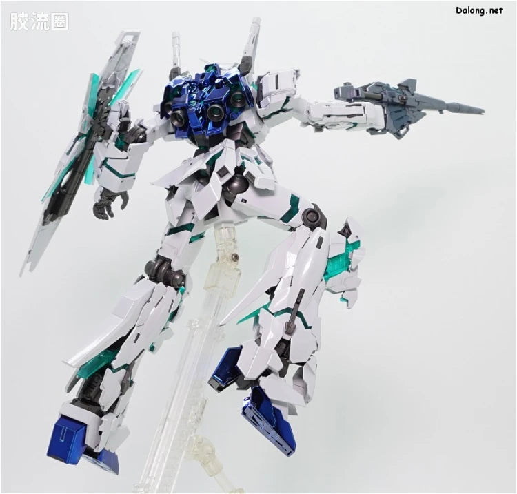 MG 1/100 Unicorn Gundam (Red / Green Twin Frame Edition) Titanium Finish