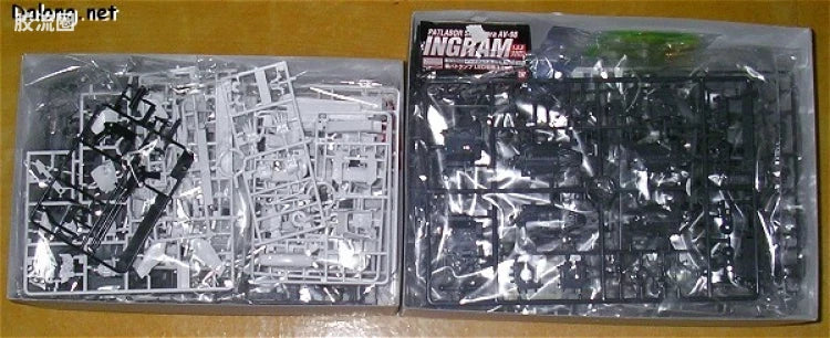 MG 1/35 AV-98 Ingram 2nd w/LED Police Lights