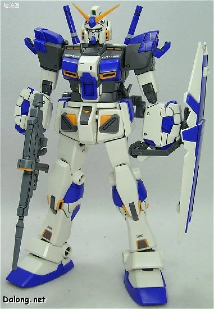 Bandai MG 1/100 RX-78-4 Gundam Unit 4 (G04)