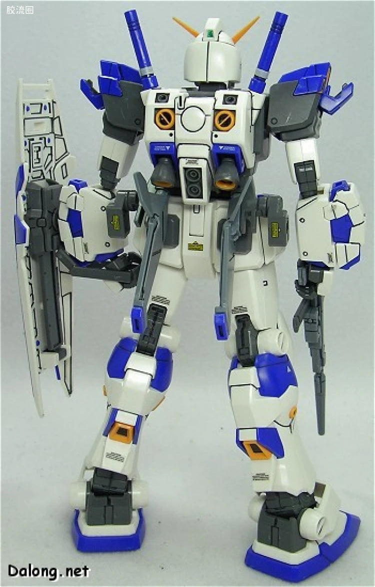 Bandai MG 1/100 RX-78-4 Gundam Unit 4 (G04)