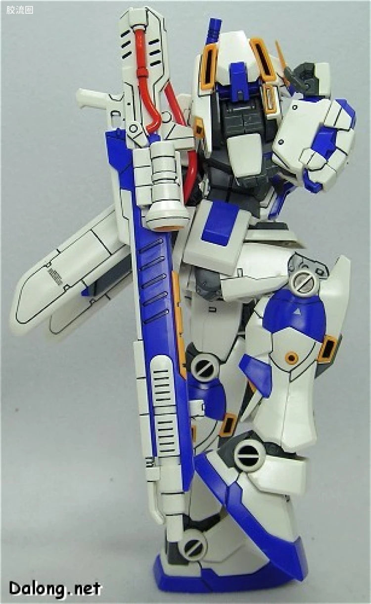 Bandai MG 1/100 RX-78-4 Gundam Unit 4 (G04)