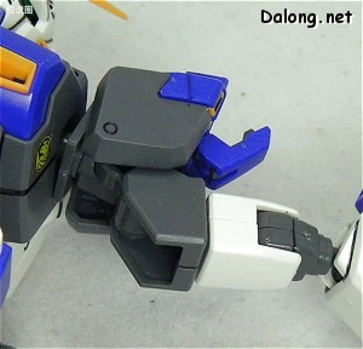 Bandai MG 1/100 RX-78-4 Gundam Unit 4 (G04)