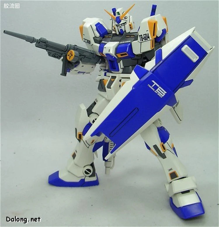 Bandai MG 1/100 RX-78-4 Gundam Unit 4 (G04)