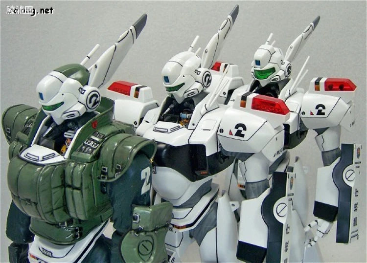 MG 1/35 AV-98 Ingram 3rd (Reactive Armor)