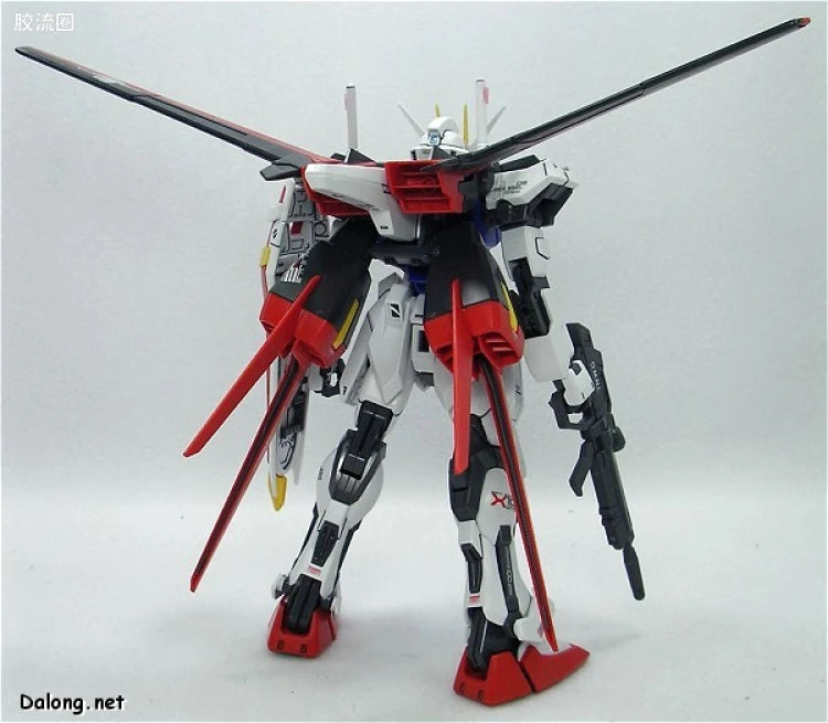 Bandai MG 1/100 GAT-X105+AQM/E-X01 Aile Strike Gundam