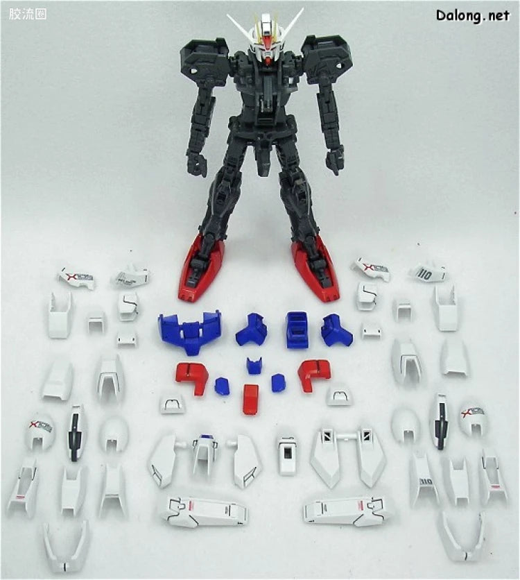 Bandai MG 1/100 GAT-X105+AQM/E-X01 Aile Strike Gundam