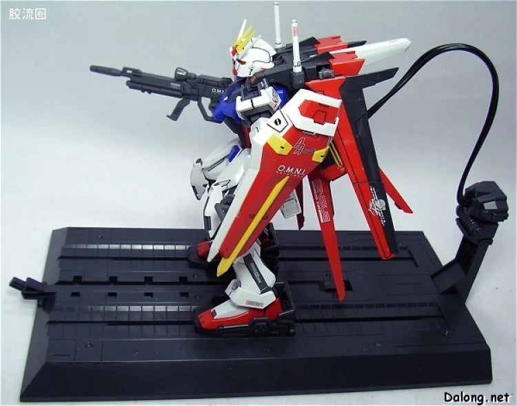 Bandai MG 1/100 GAT-X105+AQM/E-X01 Aile Strike Gundam