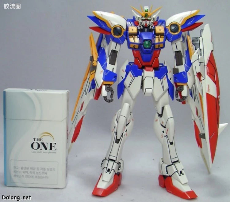 Bandai MG 1/100 XXXG-01W Wing Gundam (Ver.Ka)
