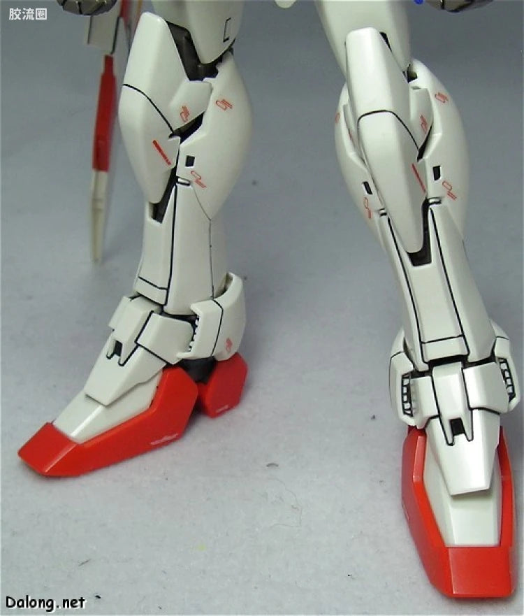 Bandai MG 1/100 XXXG-01W Wing Gundam (Ver.Ka)