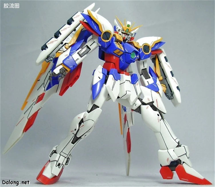 Bandai MG 1/100 XXXG-01W Wing Gundam (Ver.Ka)