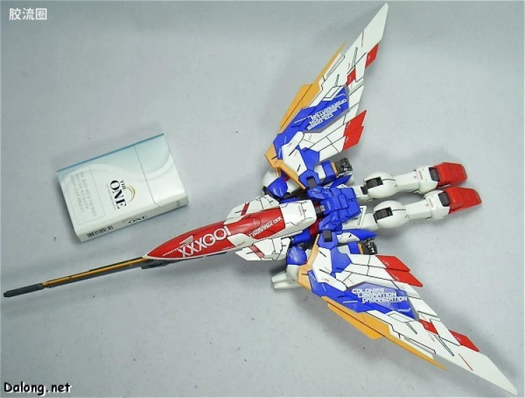 Bandai MG 1/100 XXXG-01W Wing Gundam (Ver.Ka)